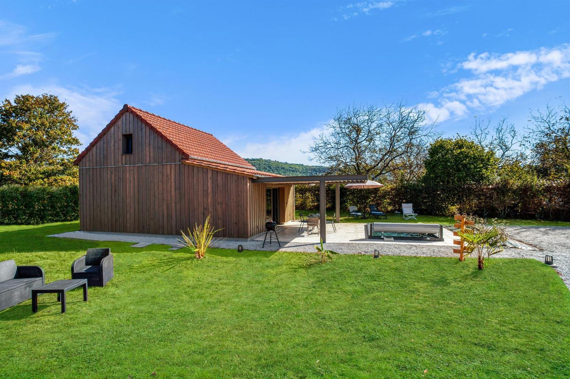 La Plaine Aux Etoiles - Maison Individuelle Avec Piscine Balneo Privative Et Jardin Domme Exterior foto